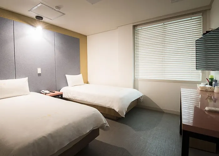 Champion Hotel